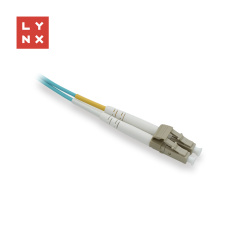 LYNX duplexní patch kabel MM, OM3, LC/LC, 50/125µm, 15m LYNX duplexní patch kabel MM, OM3, LC/LC, 50/125µm, 15m